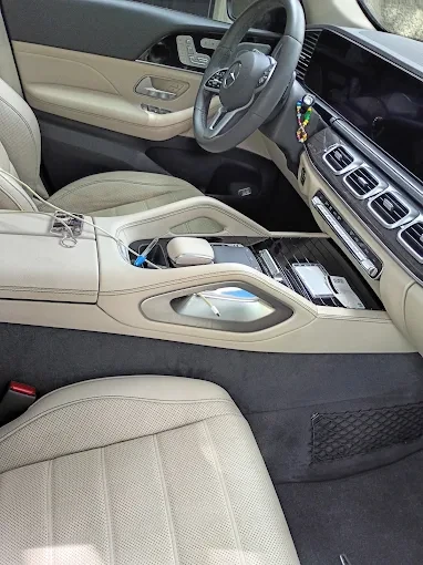 Clean cream leather interior and center console